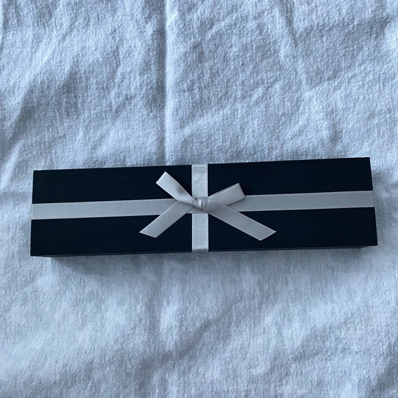 Real Diamonds sterling silver rose gold bracelet - Picture 3 of 8